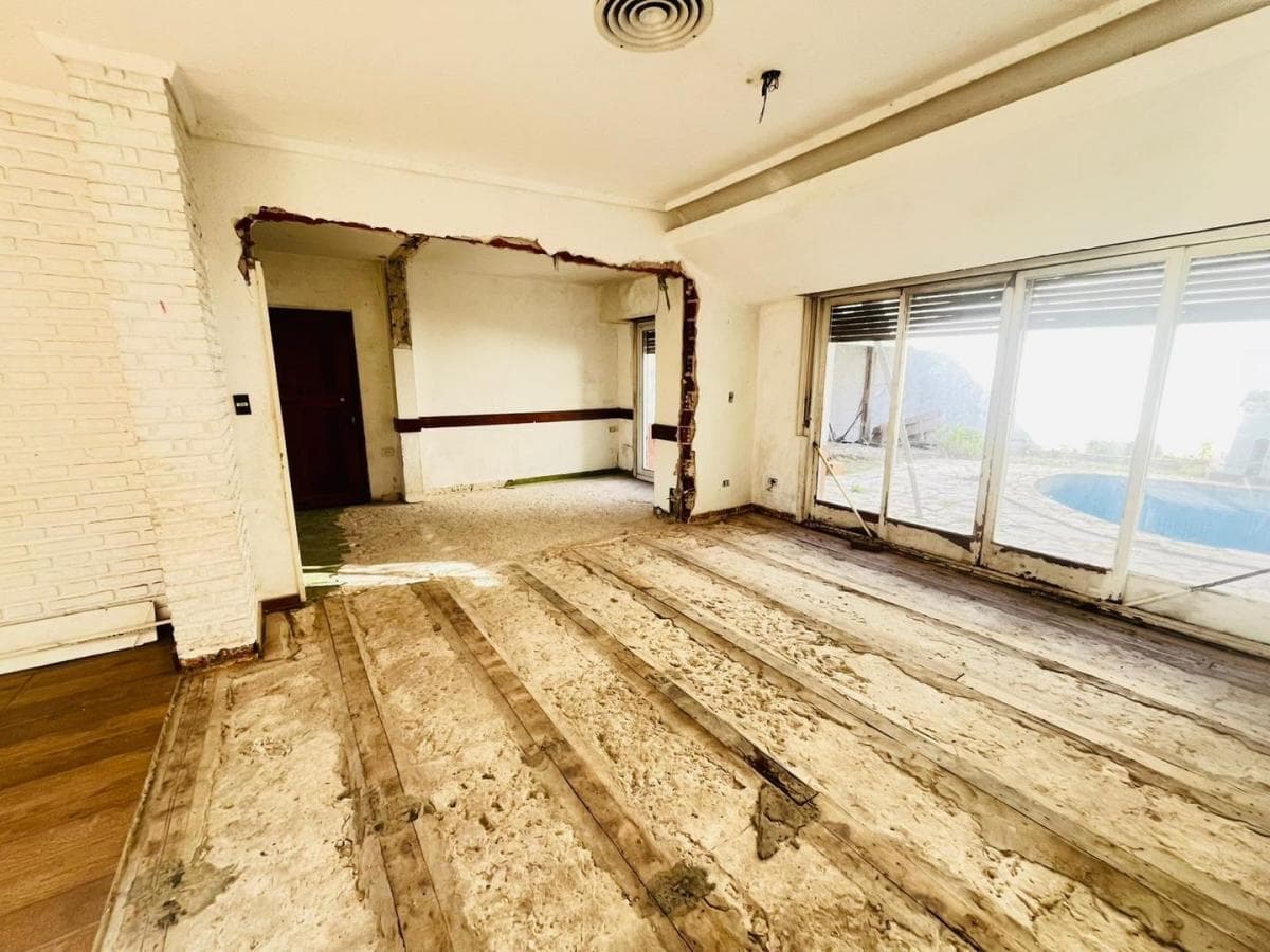 Imagen original - boceto o referencia