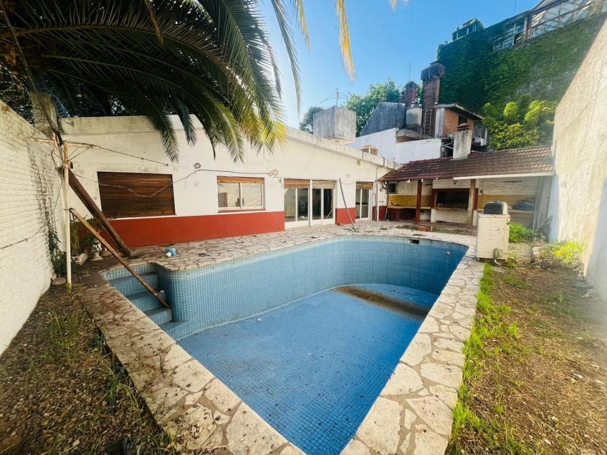 Imagen original - boceto o referencia